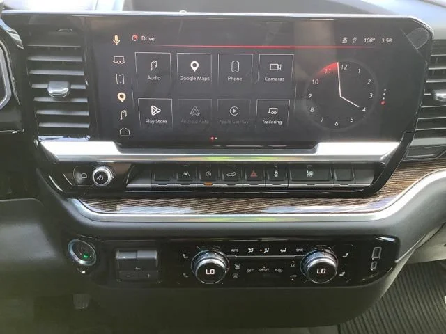 Certified Used 2026 Titanium Rush Metallic GMC SLE image 23