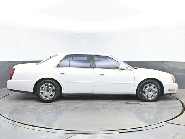 Used 2004 White Lightning Cadillac Base image 11