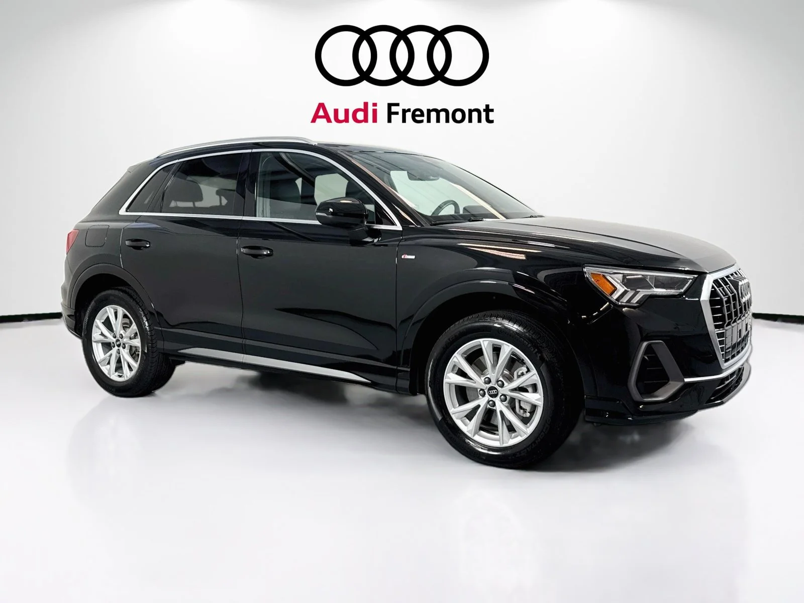 Used 2025 Mythos Black Audi S line Premium Plus image 29