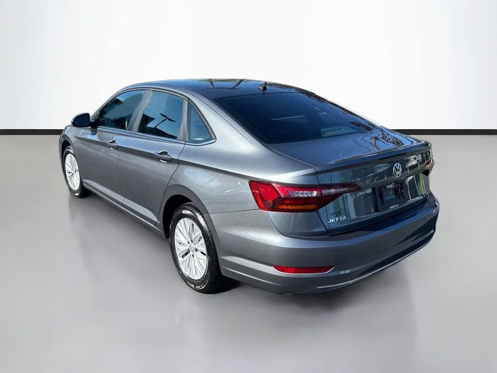 Used 2019 Platinum Gray Metallic Volkswagen 1.4T S image 5