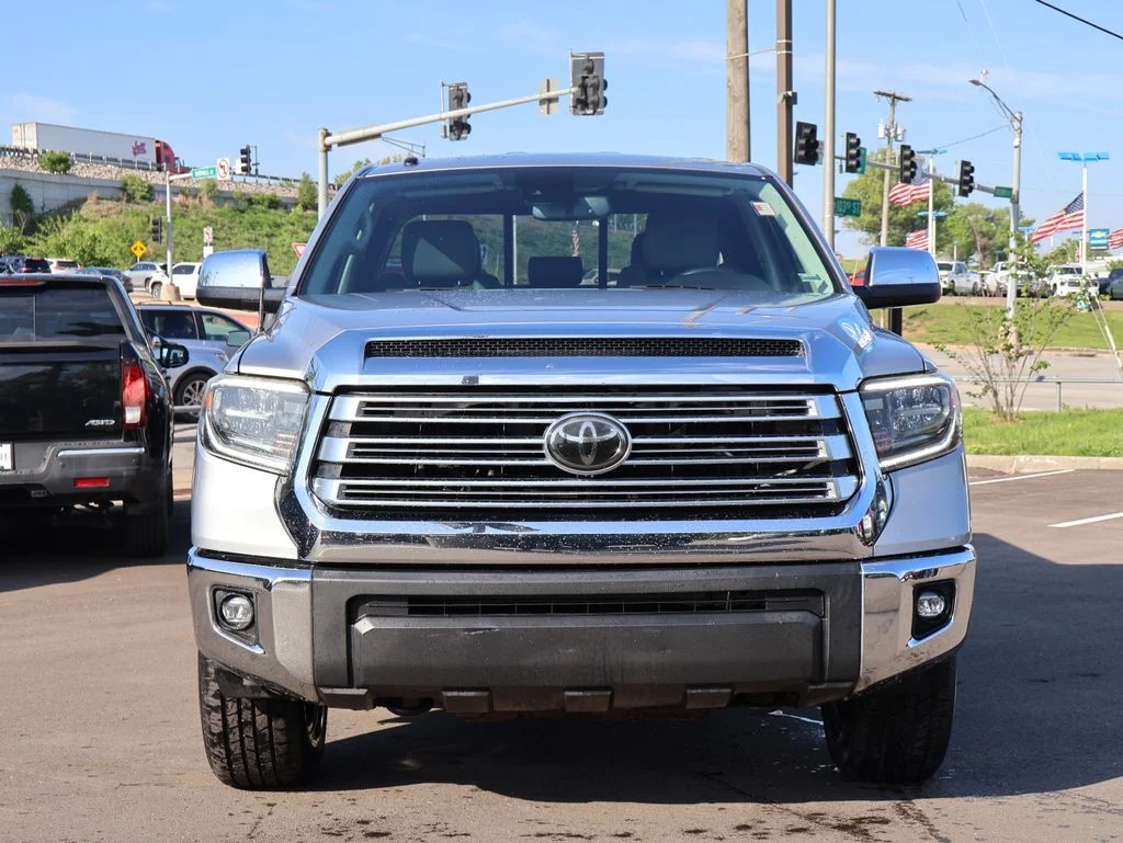 Used 2018 Toyota Tundra Limited with VIN 5TFBW5F17JX682582 for sale in Kansas City