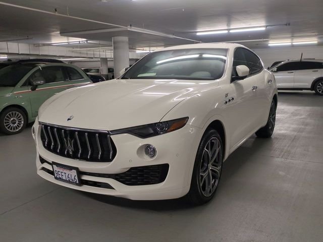 Used 2023 Bianco Maserati GT image 3