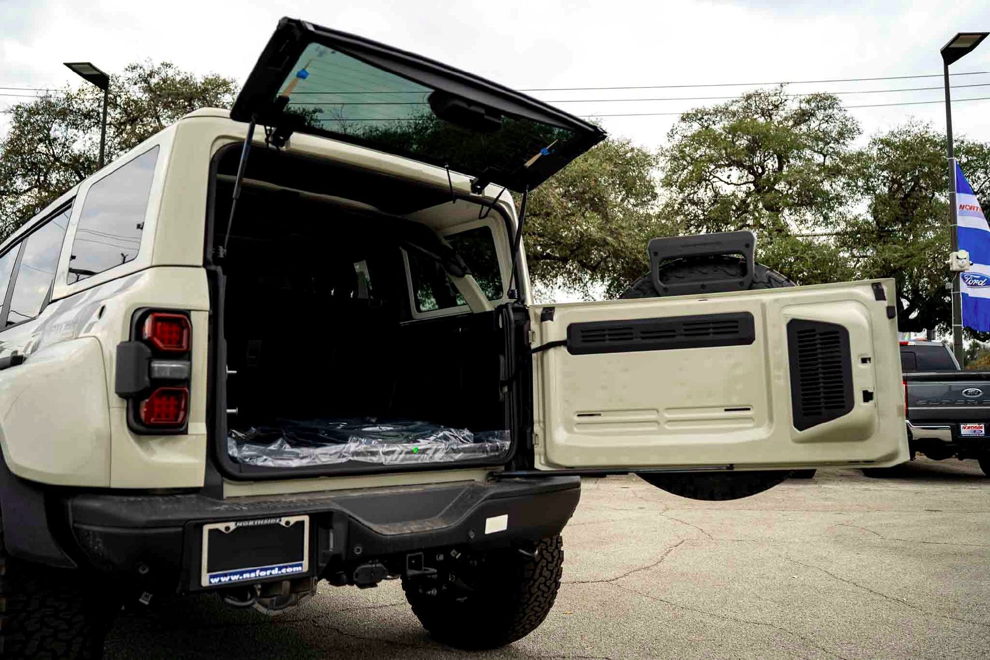 New 2025 Desert Sand Ford Raptor image 6