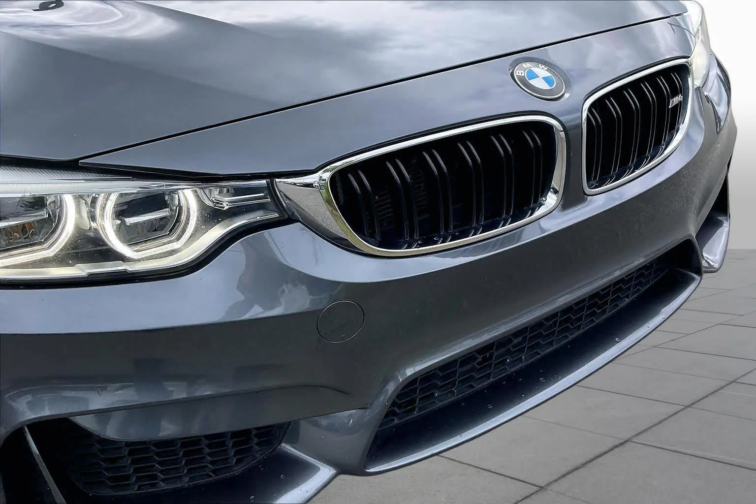 Used 2016 Mineral Gray Metallic BMW  image 29