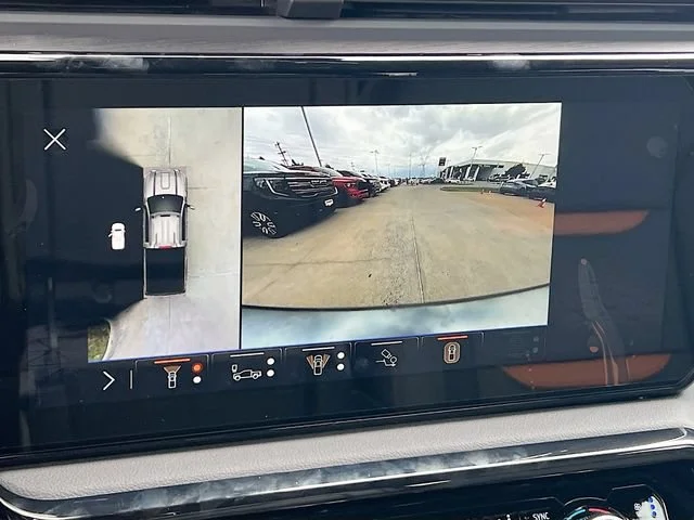 New 2026 Sterling Metallic GMC AT4 image 9
