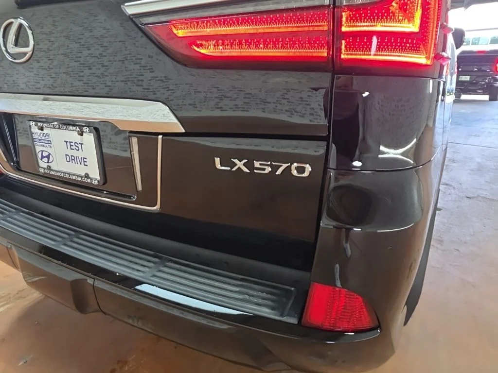Used 2019 Black Onyx Lexus 570 image 7