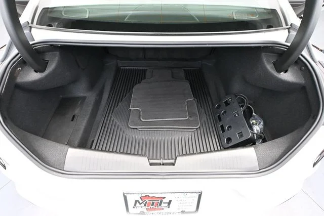 Certified Used 2023 White Cadillac V-Series image 41