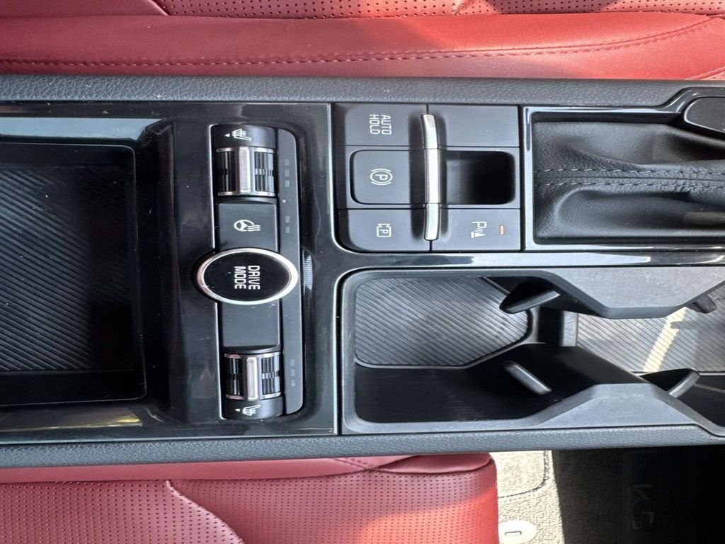 Used 2025 Gray Kia GT-Line image 40