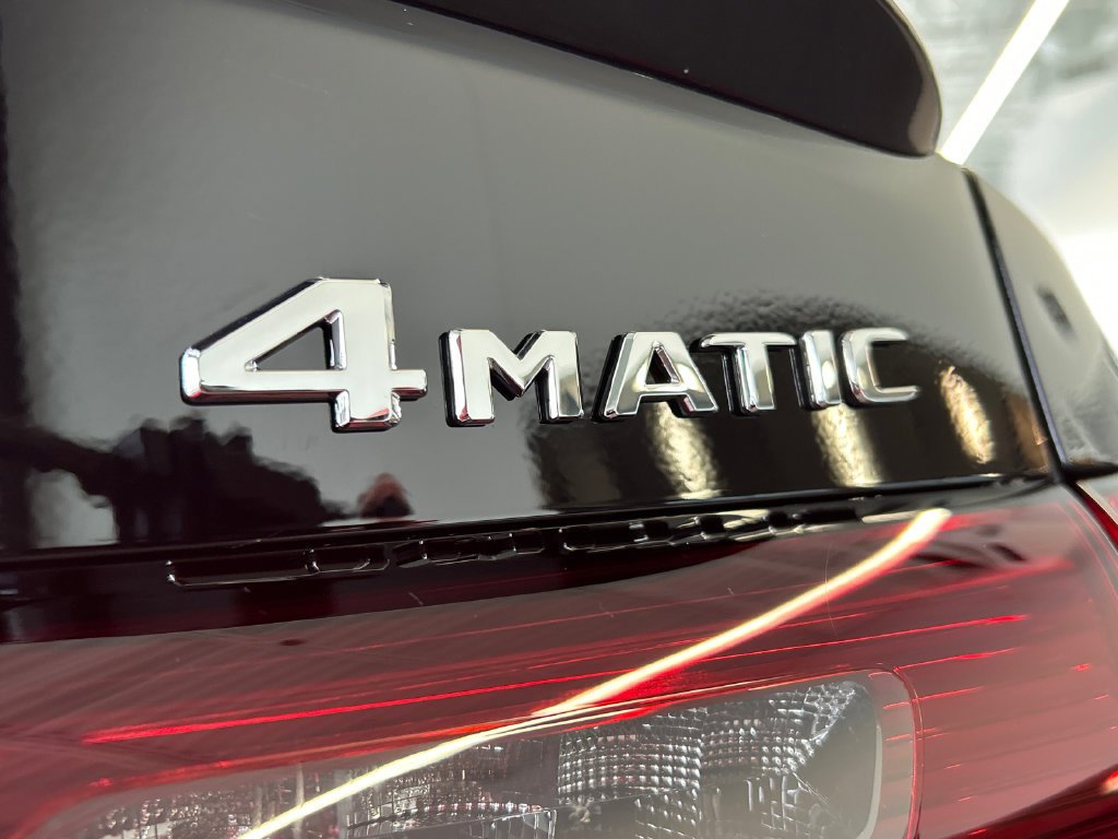New 2027 Black Mercedes-Benz GLC 300 image 66
