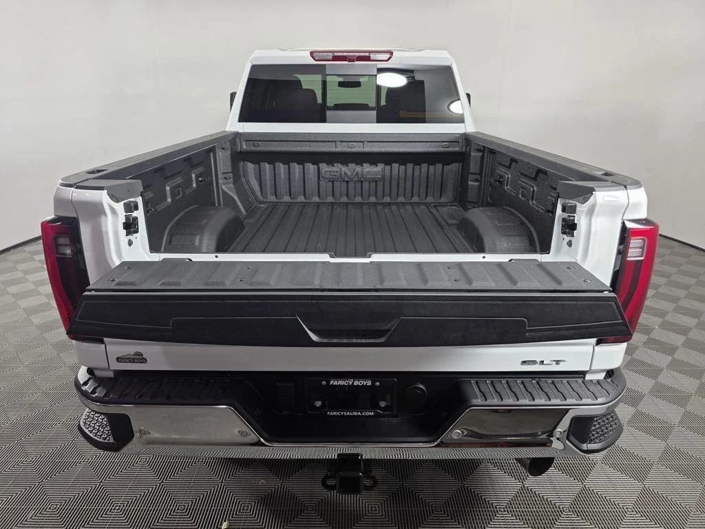 New 2025 Summit White GMC SLT image 6