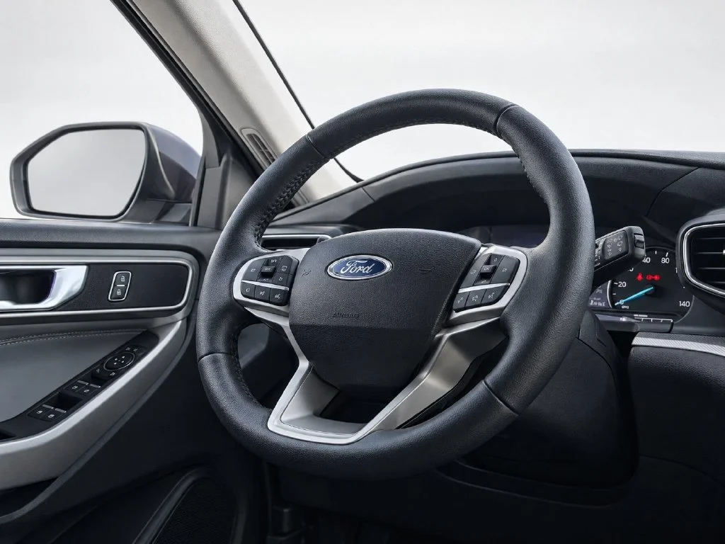 Used 2024 White Ford XLT image 27