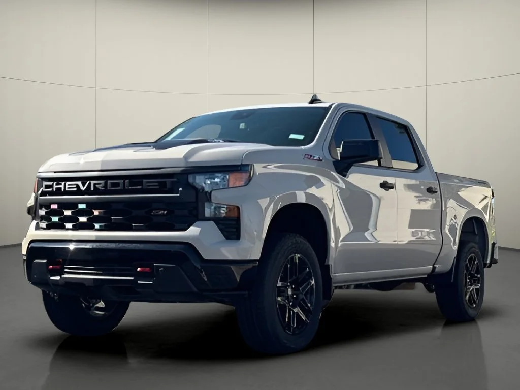 2026 Chevrolet Silverado 1500 Custom Trail Boss - Photo 3
