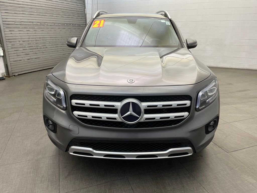 Used 2021 Gray Mercedes-Benz GLB 250 4MATIC® image 3