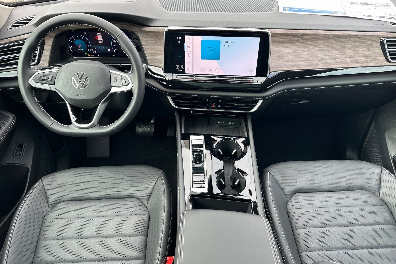 New 2026 Avocado Green Pearl Volkswagen SEL image 13