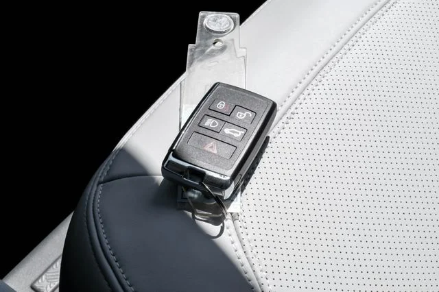 New 2026 Tasman Blue Land Rover X-Dynamic SE image 62