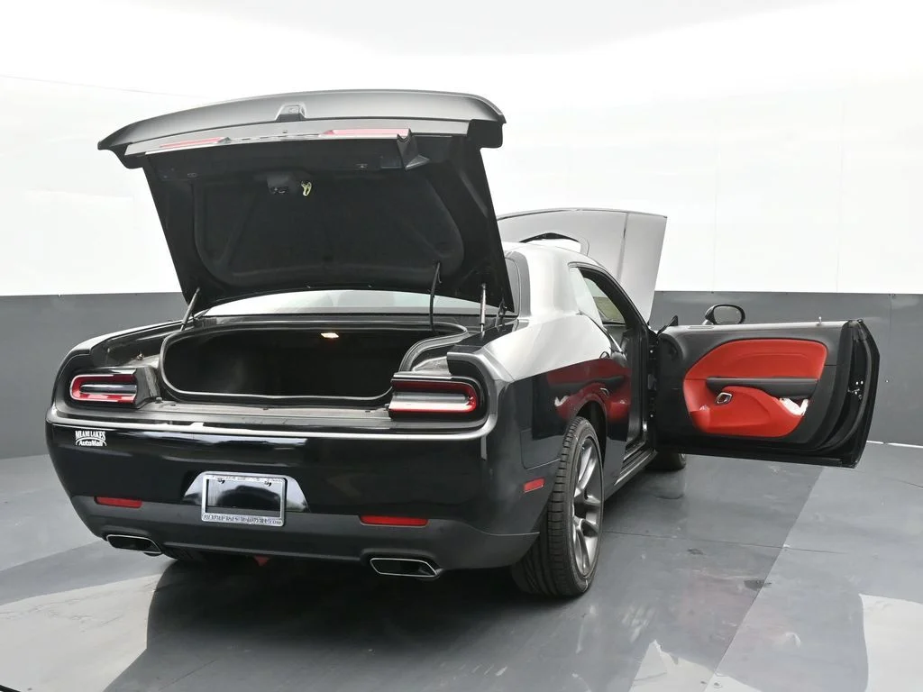 Used 2022 Pitch Black Clearcoat Dodge R/T Scat Pack image 67
