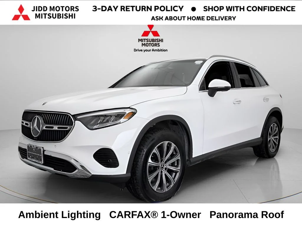 Used 2024 Polar White Mercedes-Benz GLC 300 image 1