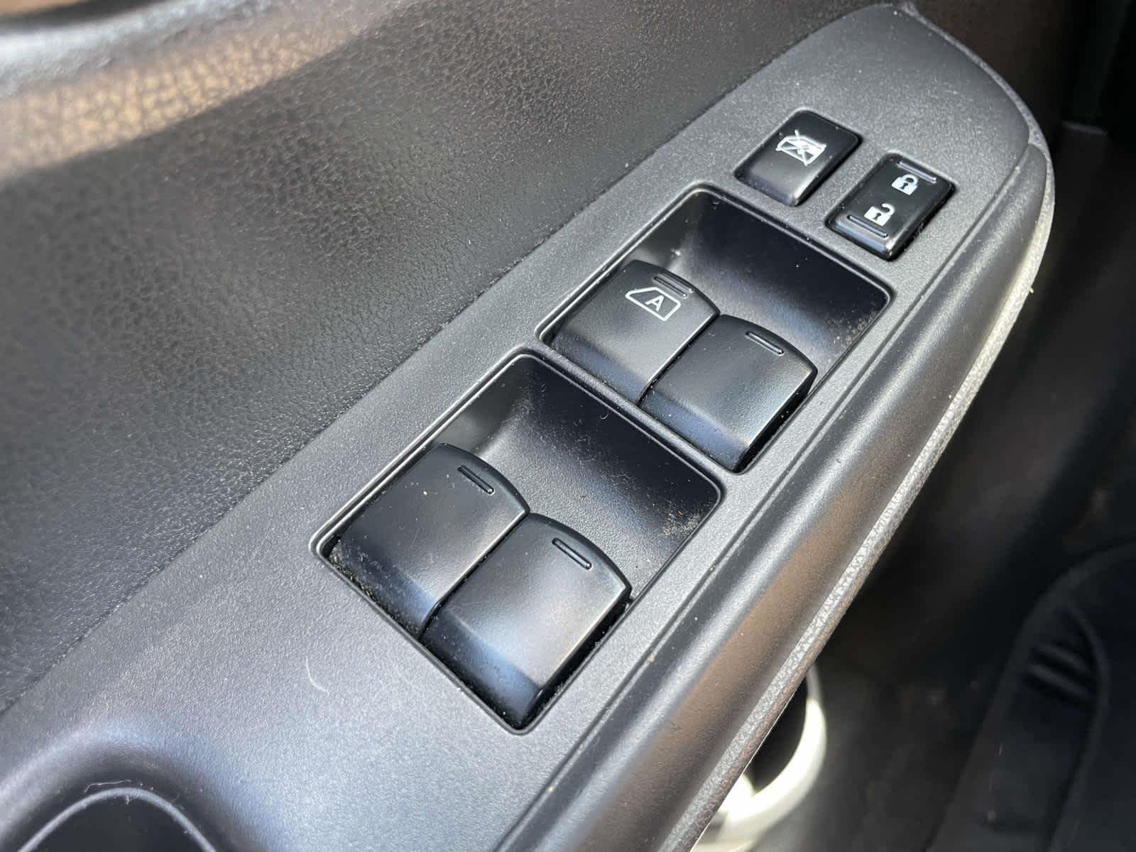Used 2014 Metallic Peacock Nissan SV image 25