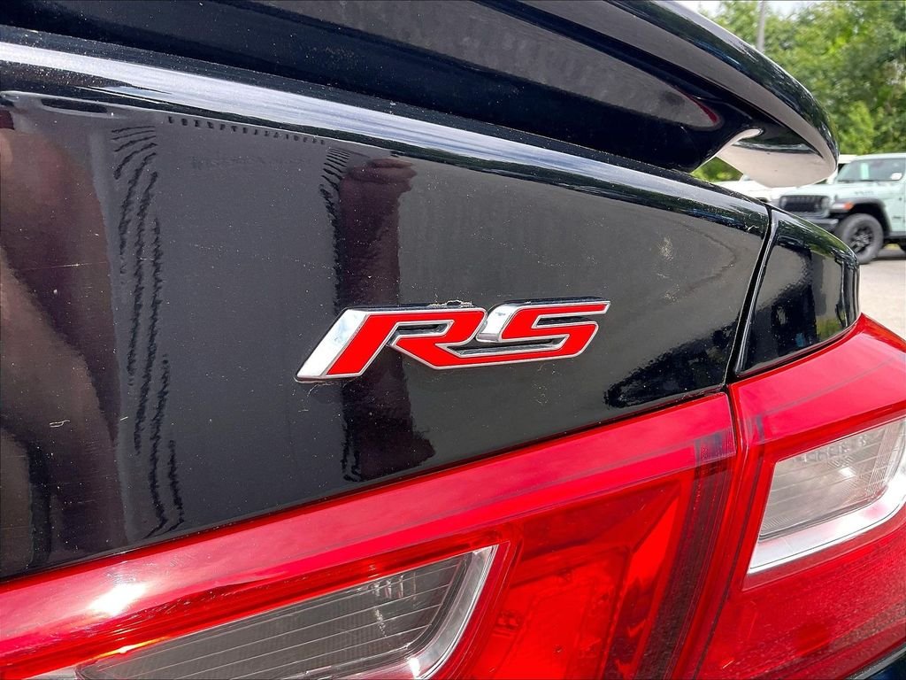 Used 2024 Mosaic Black Metallic Chevrolet RS image 26