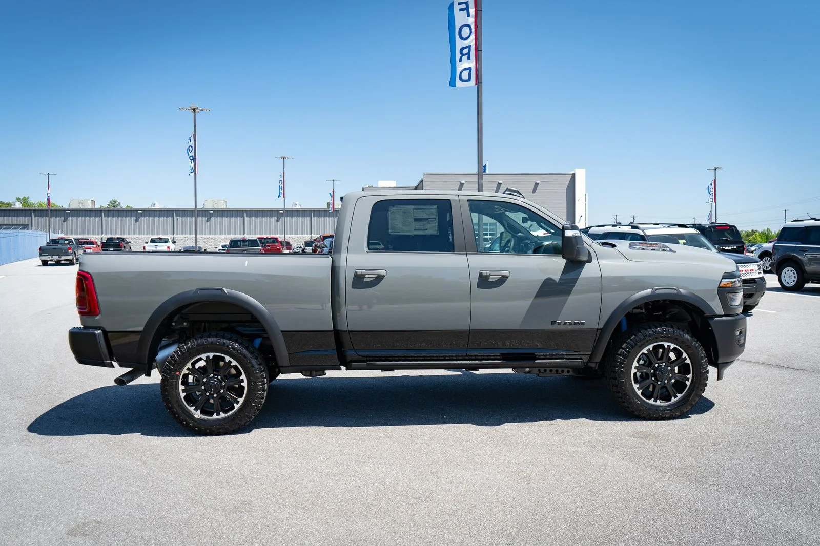 New 2026 Ceramic Gray Clear-Coat Exterior Paint RAM Rebel image 11