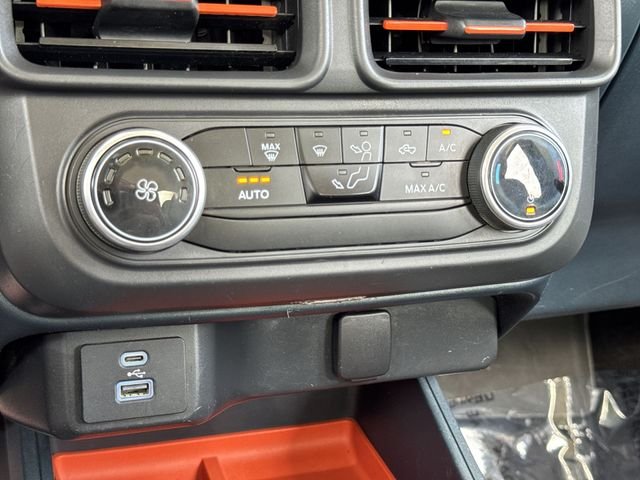 Used 2023 Blue Ford XLT image 18