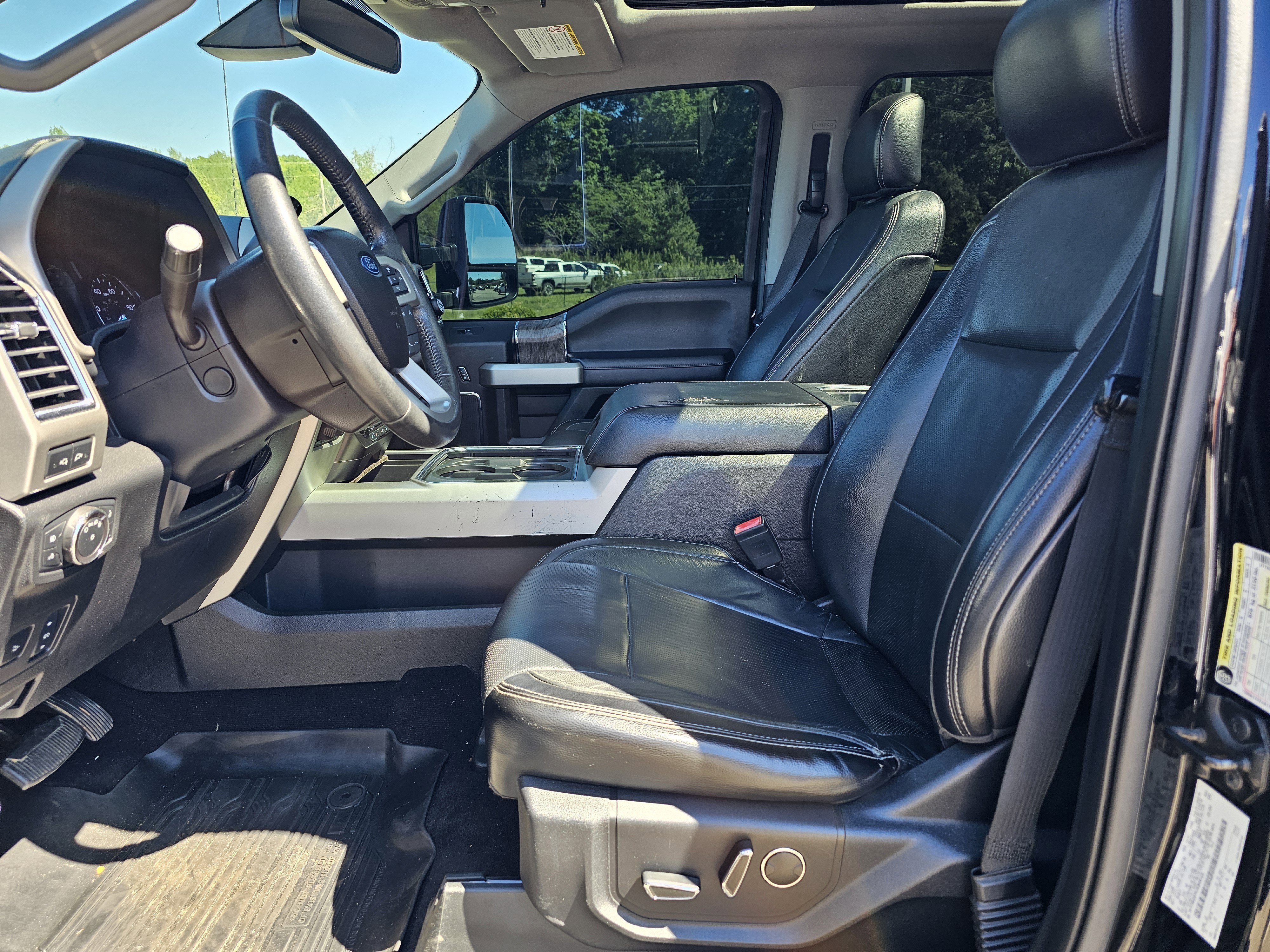 Used 2018 Shadow Black Ford LARIAT image 16