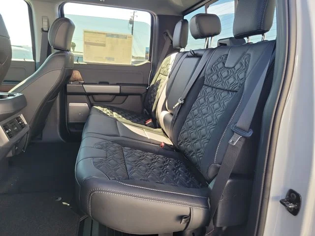 New 2026 Avalanche Ford Lariat image 16