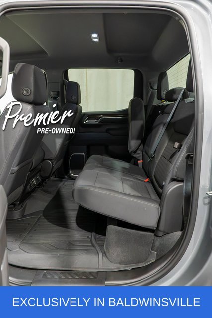 Used 2023 Sterling Metallic GMC Elevation image 9
