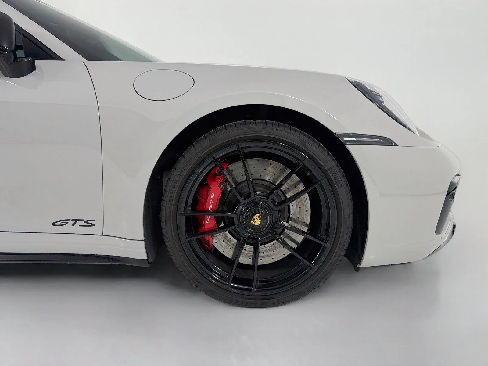 Certified Used 2022 Chalk Porsche TARGA 4 GTS image 31