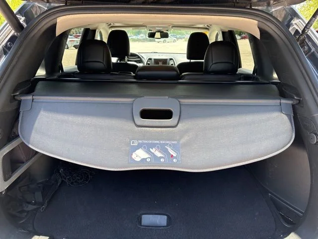 Used 2017 Gray Jeep Trailhawk image 15