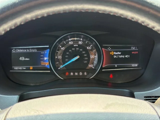 Used 2016 Red Ford Sport image 15