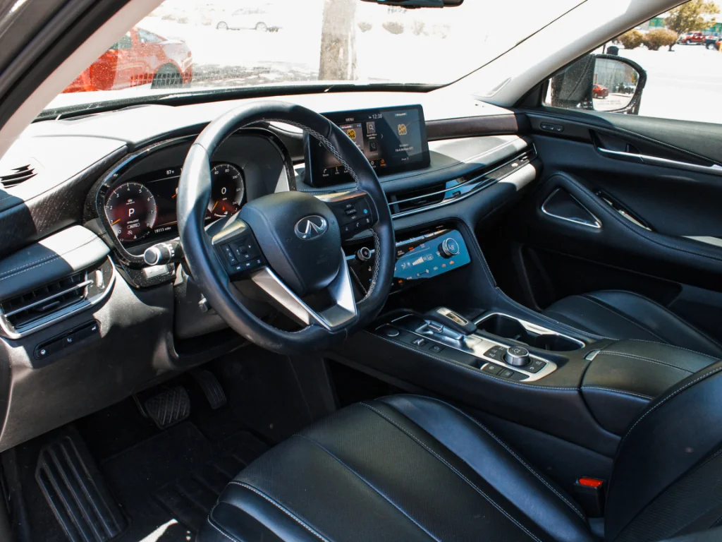 Used 2023 Graphite Shadow INFINITI SENSORY image 8