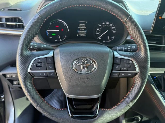 Certified Used 2022 PREDAWN GRAY MICA Toyota XSE image 17