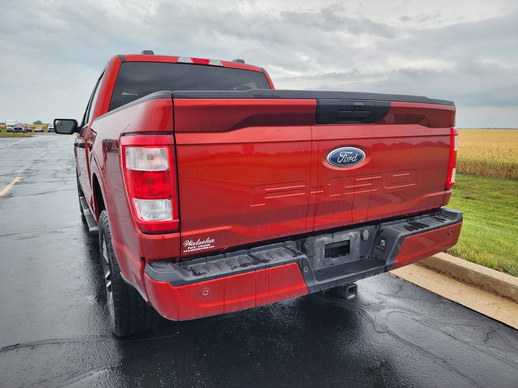 Used 2023 Hot Pepper Red Metallic Tinted Clearcoat Ford XL image 3