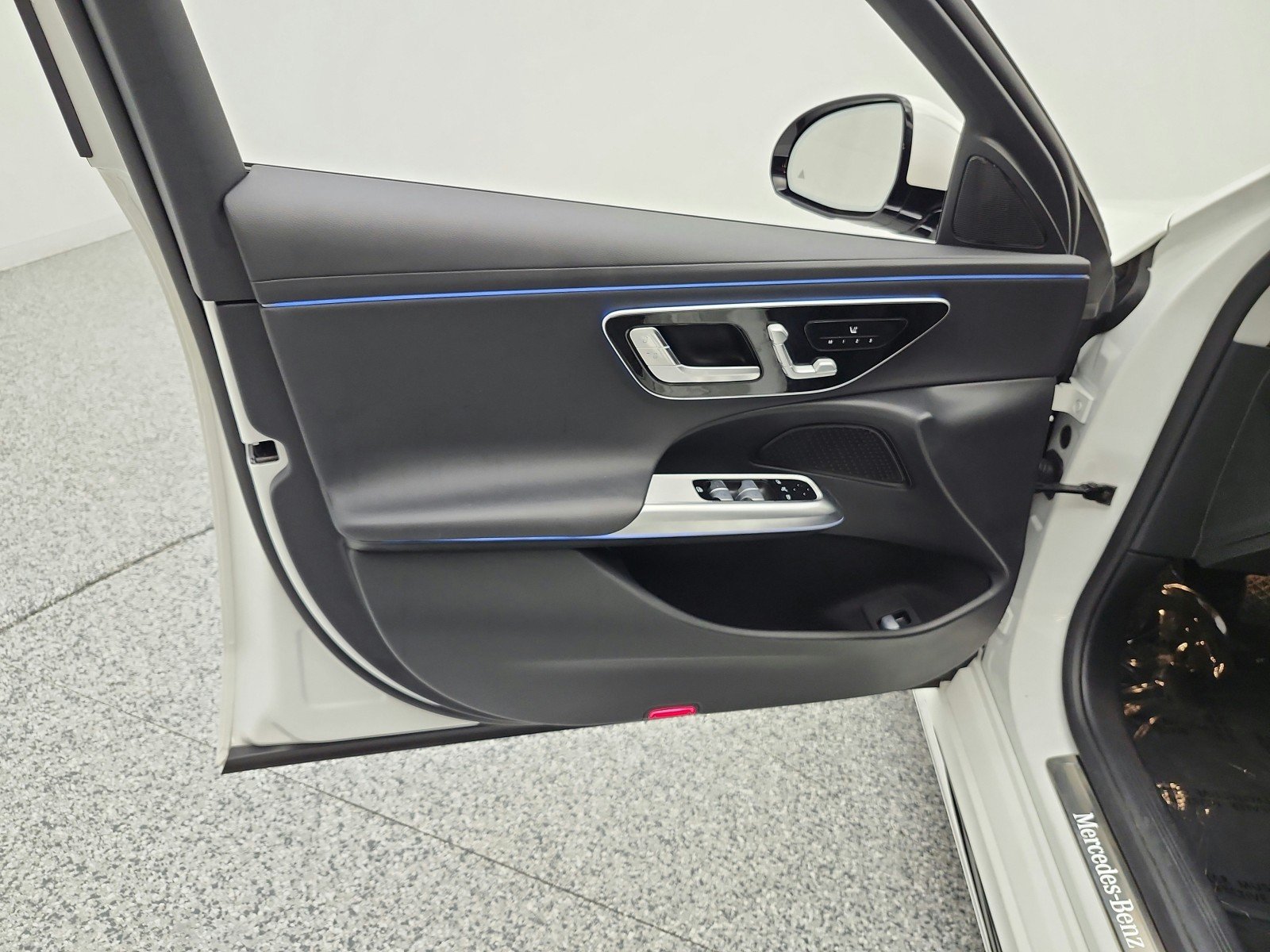 Used 2025 Polar White Mercedes-Benz E 350 RWD Sedan image 15