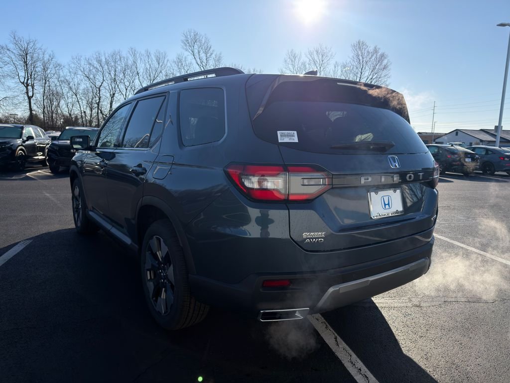 New 2026 Smoke Blue Pearl Honda Touring image 3