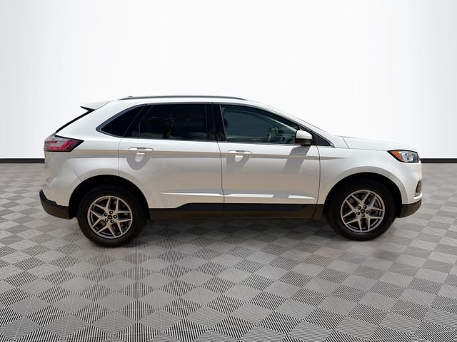 Certified Used 2022 White Ford SEL image 8