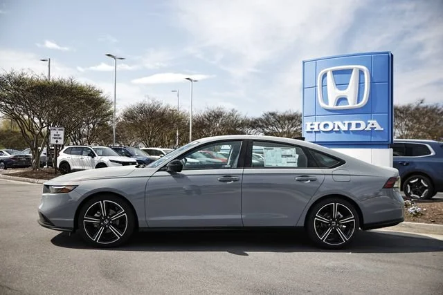 New 2026 Urban Gray Pearl Honda SE image 7
