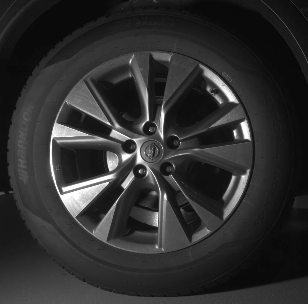 Used 2015 Brown Nissan SL image 12
