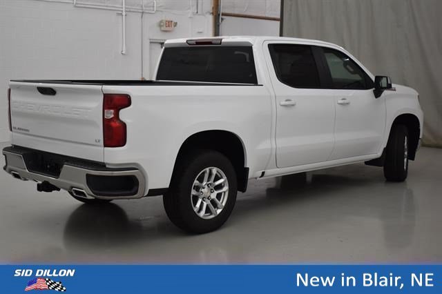 New 2026 Summit White Chevrolet LT image 13