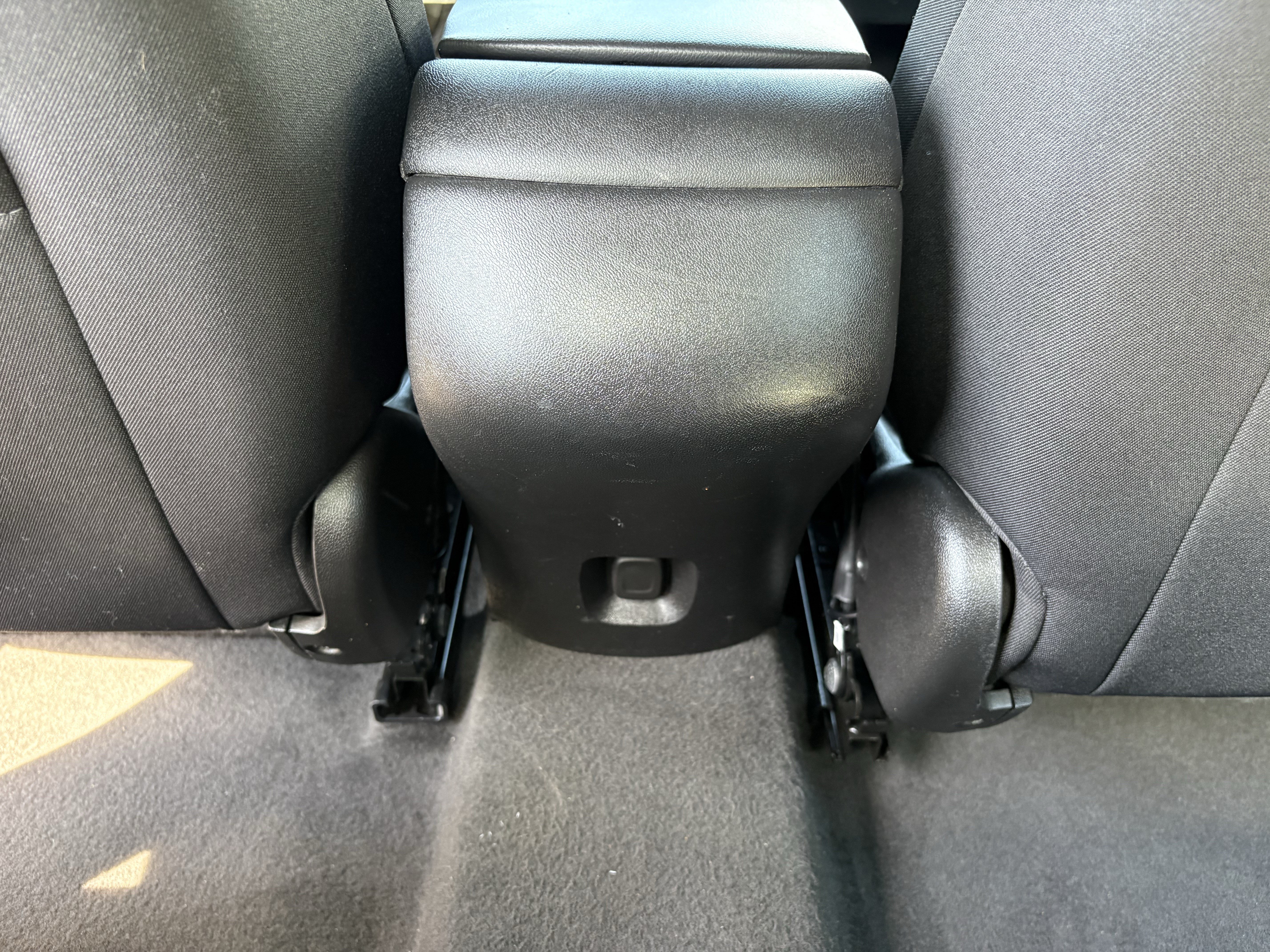 Used 2020 SHADOW GRAY METALLIC Chevrolet RS image 18