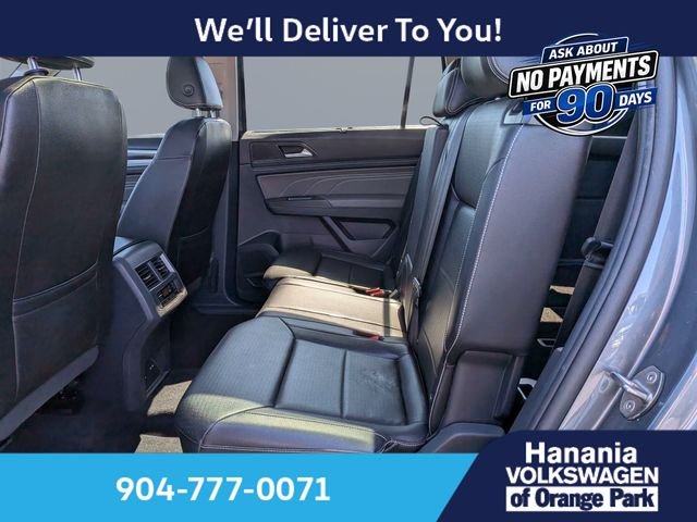 Used 2023 Gray Volkswagen 3.6L V6 SE w/Technology image 13