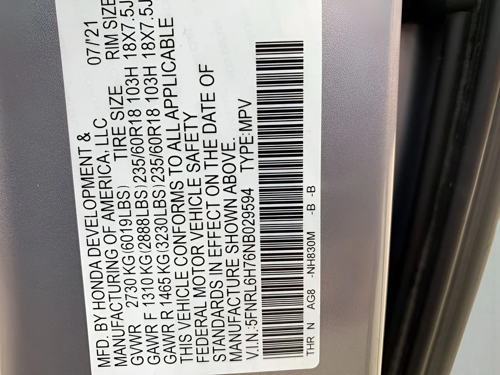 Used 2022 Silver Honda EX-L image 35