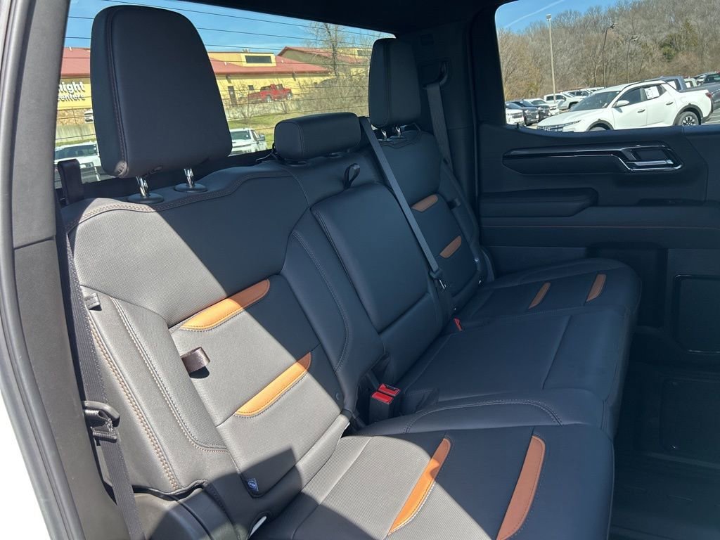 Used 2025 Summit White GMC AT4 image 51