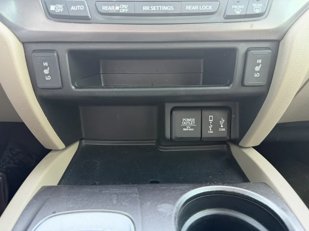 Used 2017 White Diamond Pearl Honda EX-L image 15