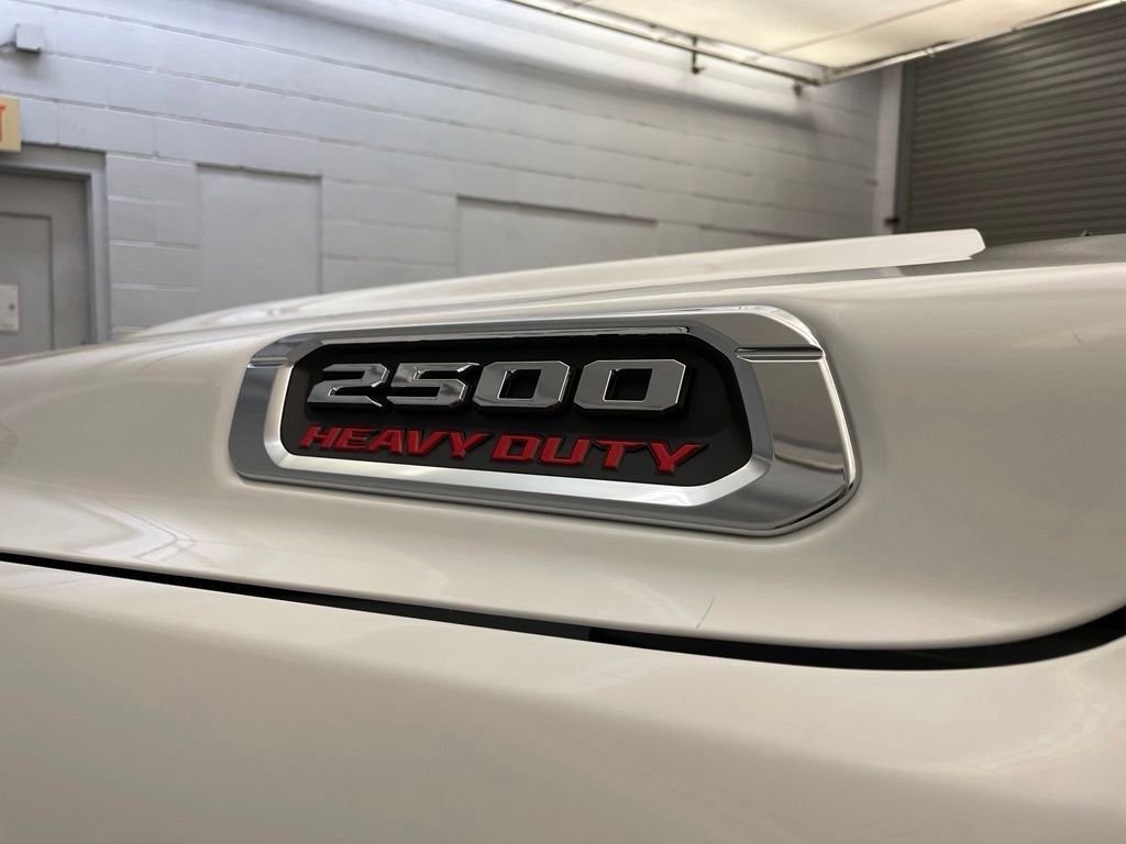 New 2026 Bright White Clear-Coat Exterior Paint RAM Laramie image 12