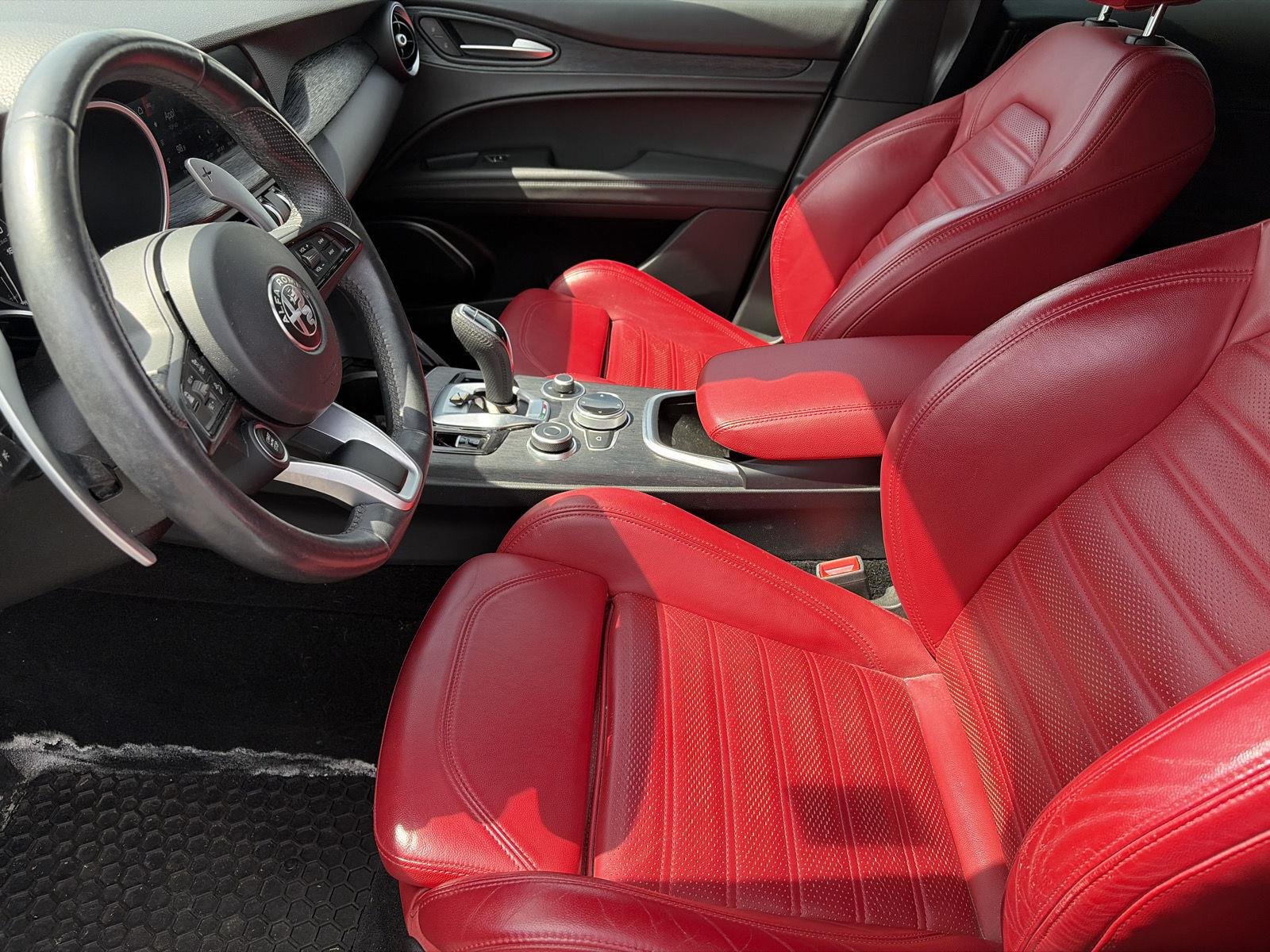 Used 2022 Moonlight Gray Metallic Alfa Romeo Sprint image 19