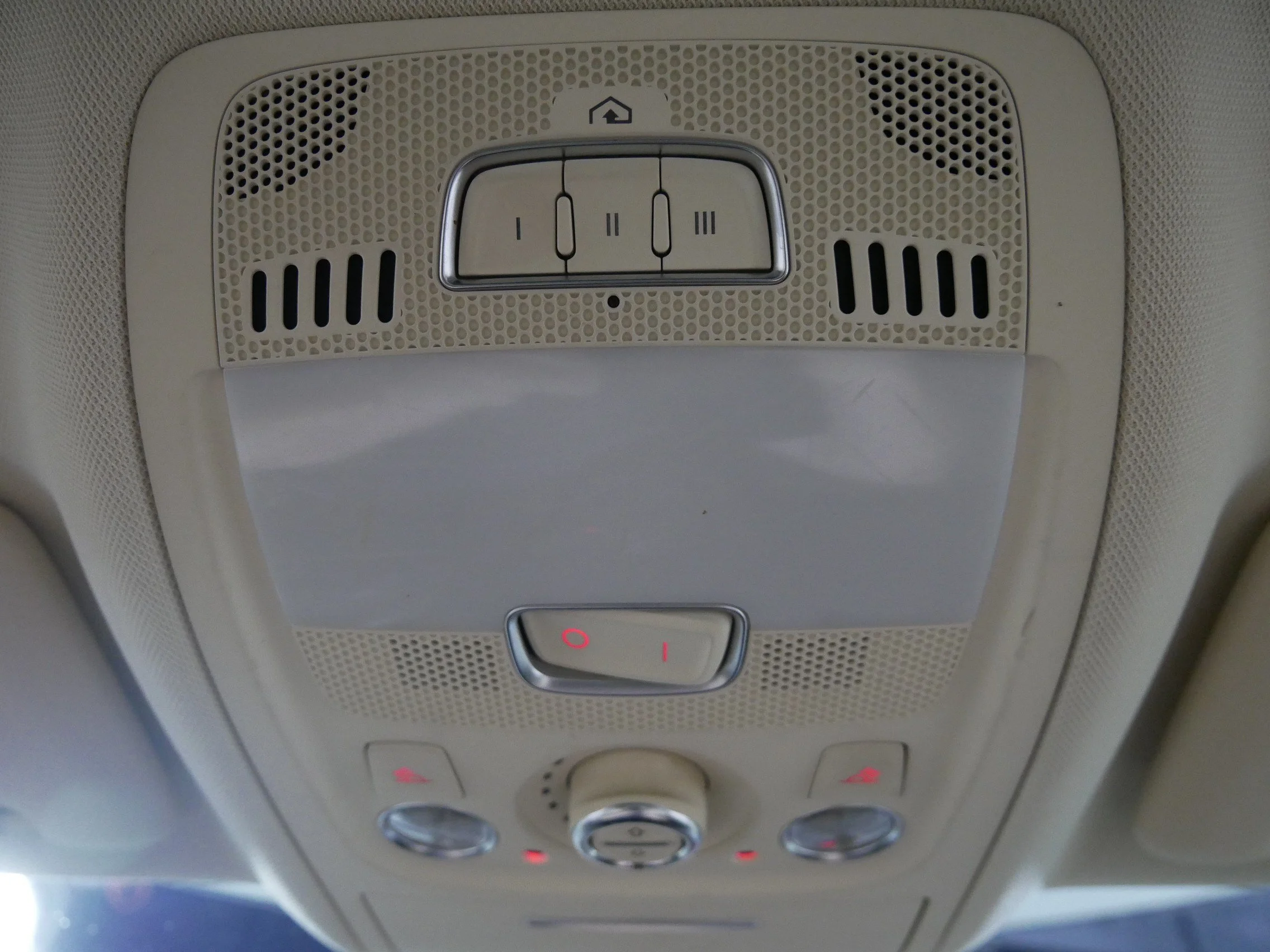Used 2014 Ibis White Audi Premium Plus image 32