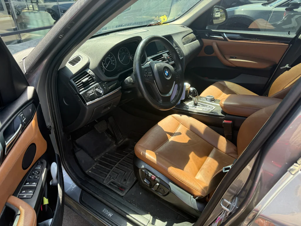Used 2017  BMW xDrive28i image 8