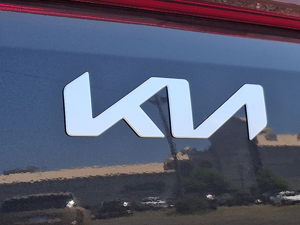 New 2026 Gray Kia LXS image 12